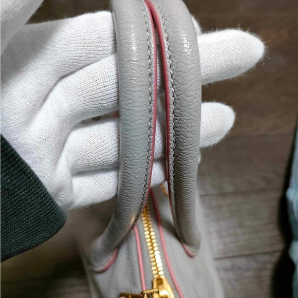 Miu miu 2 way barely use - Picture 14 of 16